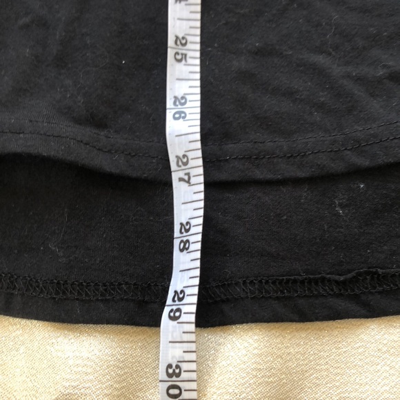 Medium mens black checkered long sleeve curved hem t shirt - Picture 6 of 6